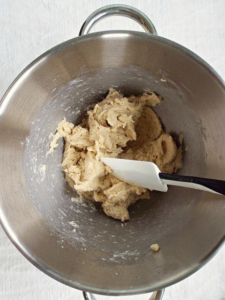 Pasta frolla allo yogurt e tanta voglia di primavera!