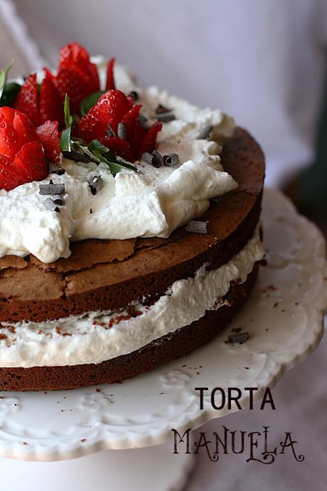 Torta manuela e fragole 1