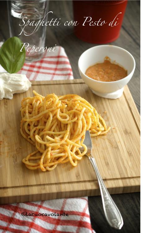 La Pasta con Pesto di Pomodori, Formaggio di Capra, Peperoni e breve avventura  sull’utilizzo del cavalletto