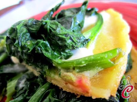 Omelette aperta di farinata di ceci con porro e spinaci: una catena infinita di sani rituali e nuovi contesti