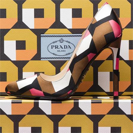 La scarpa del giorno: Decolletè Prada