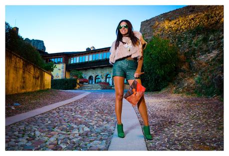 it's all about green ....  from MilanFashionWeek