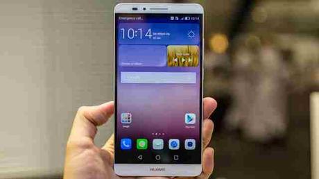 Huawei Ascend P7 come fare la prima carica alla batteria