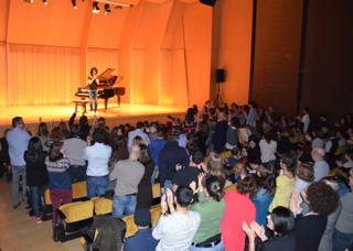 standing ovation Barcellona per Allevi