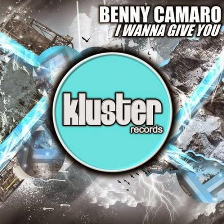 Benny Camaro -  I Wanna Give You  tra le March Essential Tunes di Beatport