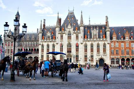 Le mie Fiandre: Bruges e les veritables Fricadelles