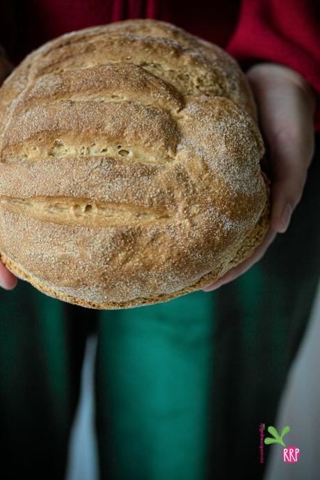 Ricetta per un Pane facile con lievito madre e impasto diretto #PMDAY15