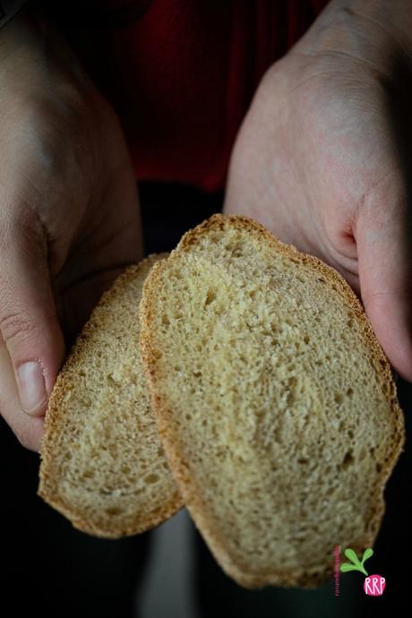 Ricetta per un Pane facile con lievito madre e impasto diretto #PMDAY15