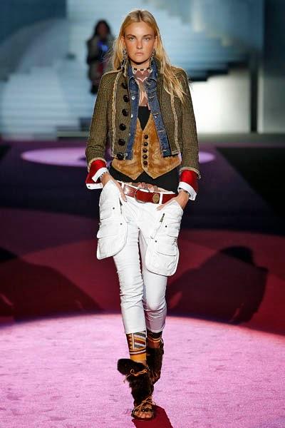 Milano Moda Donna: Dsquared2 A/I 2015-16