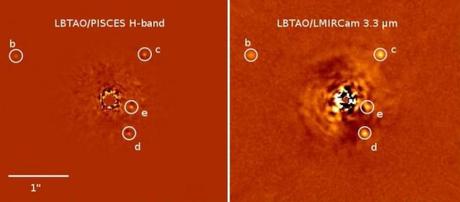 Immagini del sistema HR 8799 con il suo sistema di pianeti bcde indicati con i cerchi bianchi, nella bande 1,65 e 3,3 micron. Crediti: LBT. Andrew J. Skemer et al., First Light LBT AO Images of HR 8799 bcde at 1.65 and 3.3 Microns: New Discrepancies between Young Planets and Old Brown Dwarfs, arXiv:1203.2615 [astro-ph.EP] (or arXiv:1203.2615v2 [astro-ph.EP] for this version).