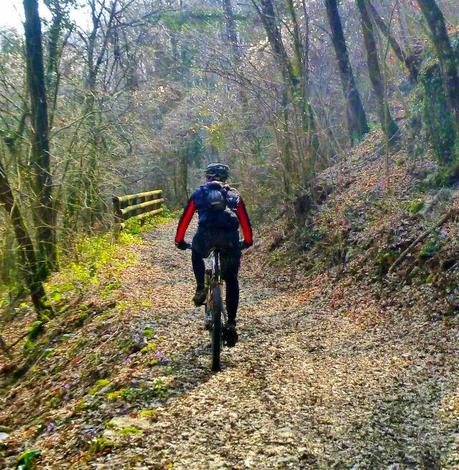 MTB on Lessinia Mountains returns 83 km x 1908 mt+ (14/3, 2015)