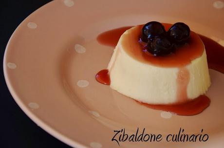 Panna cotta allo yogurt greco