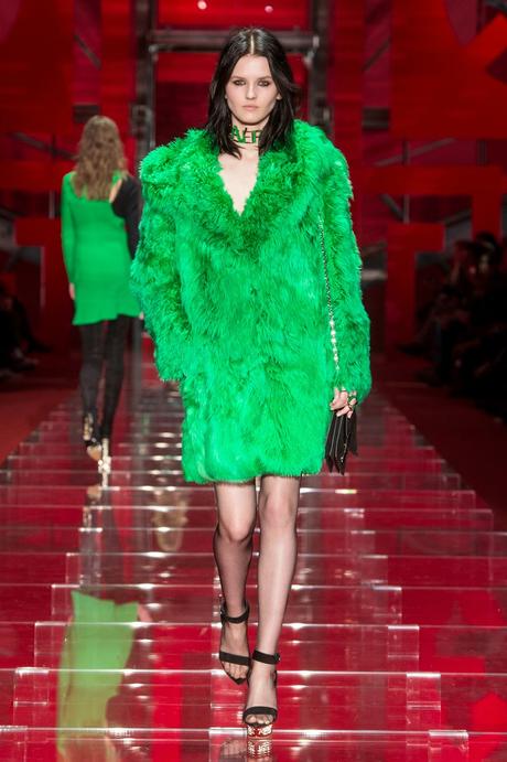 Mfw: Versace fall winter 2015/16