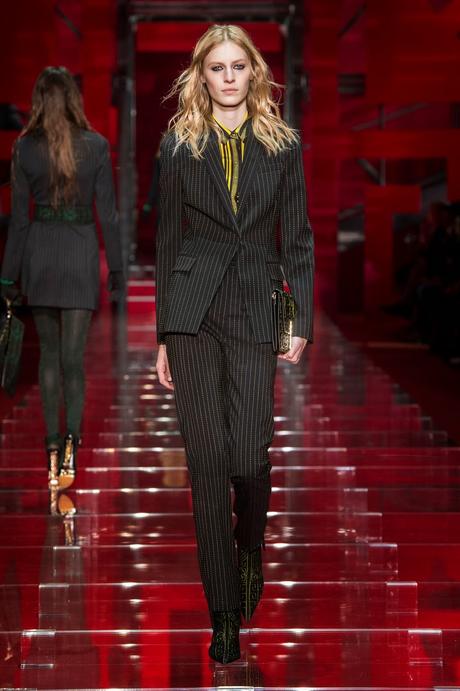 Mfw: Versace fall winter 2015/16