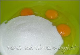 Torta soffice allo yogurt con farina di farro