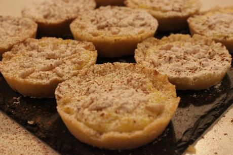 tartellete con crema e pinoli 6