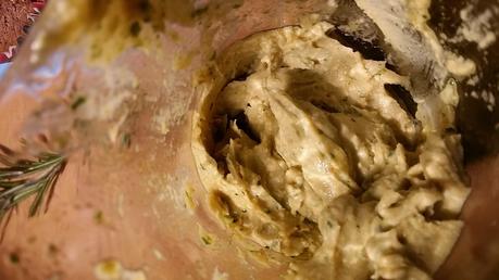 Humus, patè di ceci per accompagnare verdure crude