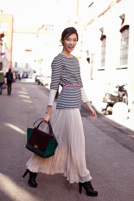 SPRING SKIRTS