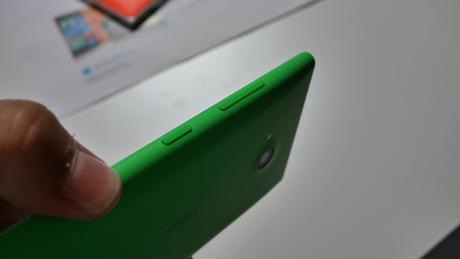 Lumia 735