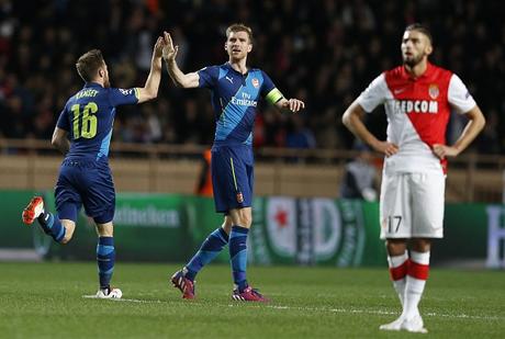 Monaco-Arsenal, la sportività di Mertesacker: ‘Hanno meritato loro’