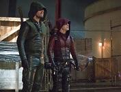 “Arrow”: qualcun altro dirà addio per sempre entro la fine della 3° stagione?