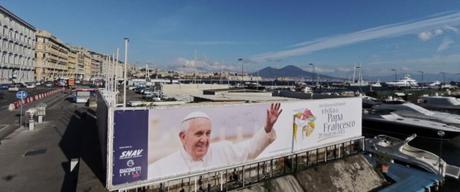 Papa Francesco a Napoli: tutto quello che c’è da sapere
