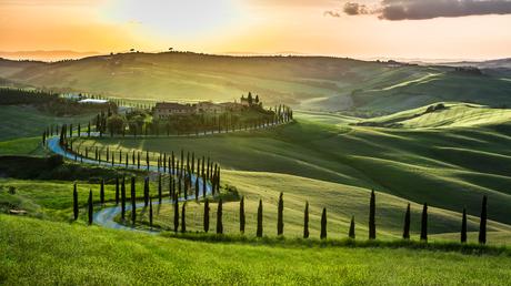 Vita in Toscana [mangiare Ciaffagnone, bere Chianti e dormire in un podere]