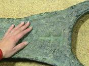 Archeologia. rapporti Sardegna Cipro nell'età Bronzo: lingotti ox-hide