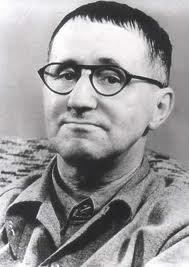 Con Brecht, nella giornata mondiale della poesia
