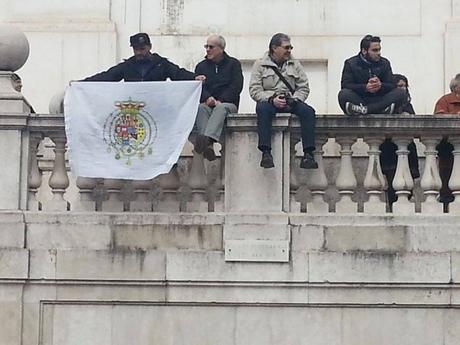 Papa Francesco a Piazza Carlo III (1)