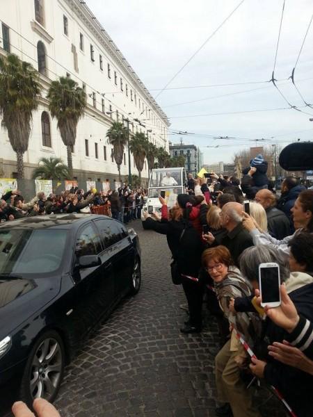 Papa Francesco a Piazza Carlo III