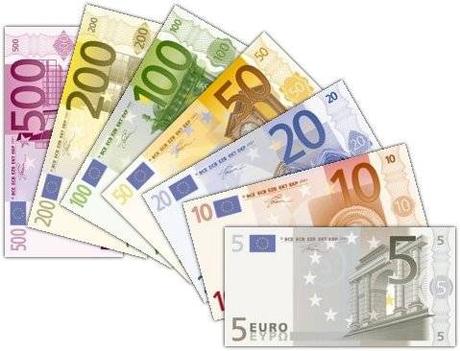 Euro sotto al Dollaro? (cause - effetto)