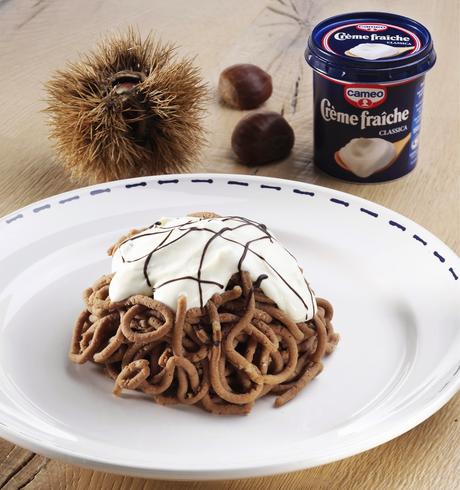 Finto mont-blanc di castagne, cioccolato e crème fraîche