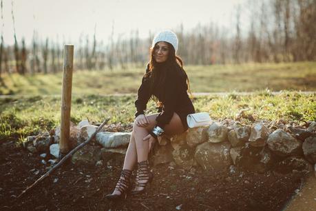 Total Black Outfit  and White Accessories