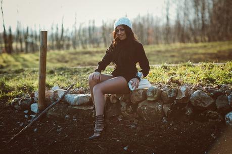 Total Black Outfit  and White Accessories