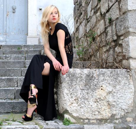Novorish abito lungo con spacco laterale Novorish abito lungo con spacco laterale fashion blogger basse Teresa Morone blog petite models