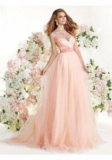 Spring prom dresses with Promtimes.co