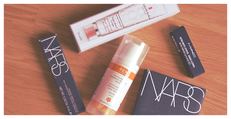 HAUL: Cosa c'e' nel beauty delle star ?