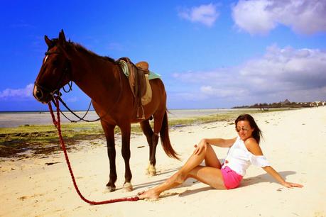 Cavalcando sulla spiaggia di Watamu: Kenya !