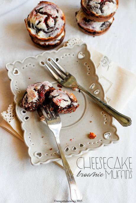 Cheesecake brownie muffins