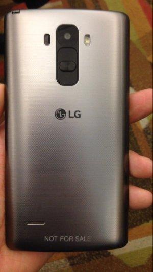 Photos-allegedly-showing-the-LG-G4-or-G4-Note (2)