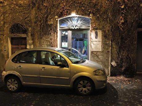 Guerra civile strisciante a Via Urbana. L'ennesimo post? Ma noi insistiamo finché Ignazio Marino non si decide a coglier questa straordinaria occasione