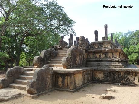 Polonnaruwa e trasferimento a Kalkudah