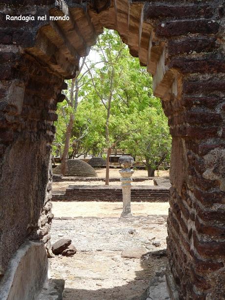 Polonnaruwa e trasferimento a Kalkudah