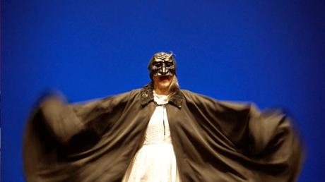 Il corvo blu per la Giornata Mondiale del Teatro 2015