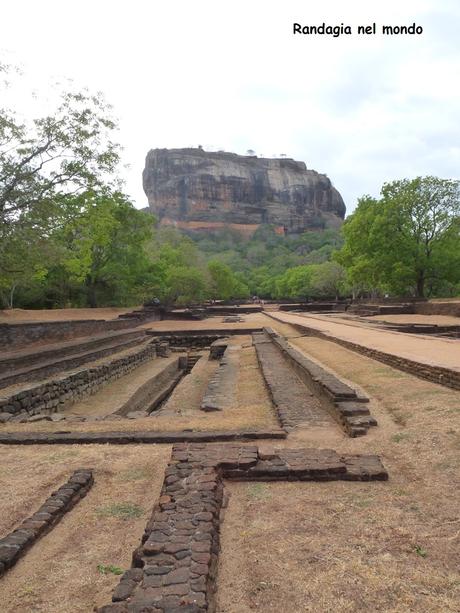 Dambulla / Sigiriya e trasferimento a Polonnaruwa