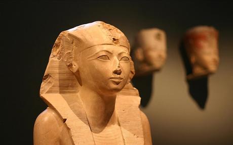 Hatshepsut, uccisa da una crema di bellezza