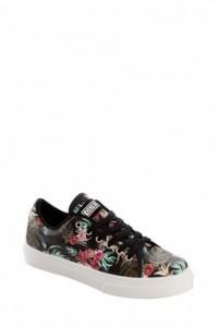 Sneakers guess mamme a spillo