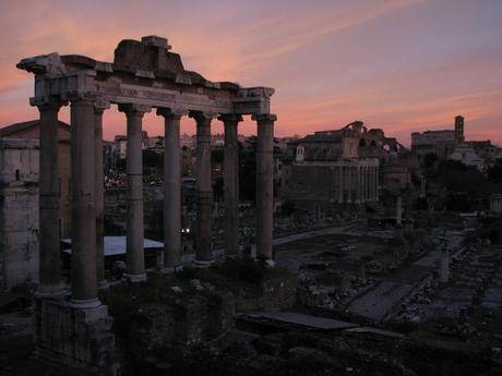 Passeggiare per Roma alla ricerca delle nostre origini