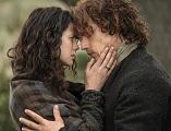 “Outlander”: Jamie crederà al racconto del salto temporale di Claire?